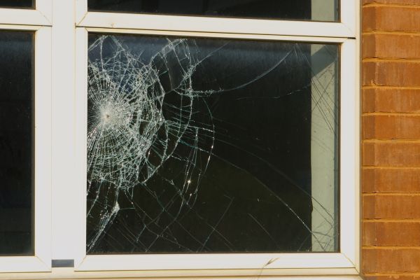 Broken Window Repair in Estero