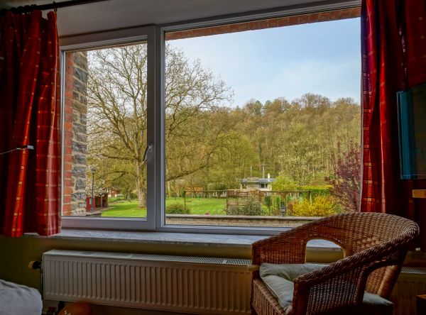 Fiberglass Window Repair in Estero