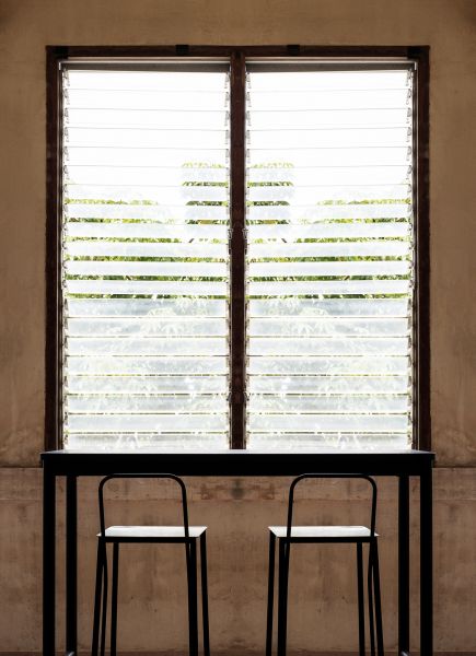 Louvre Window Repair in Estero